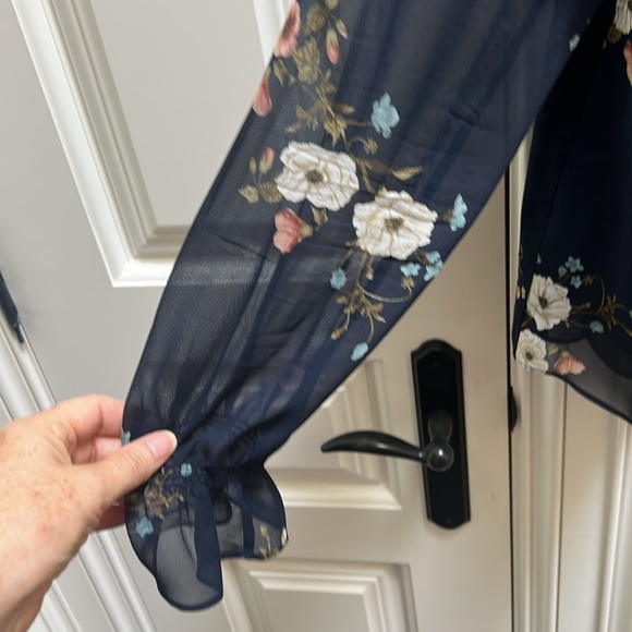 Joie silk blouse - Picture 2 of 5